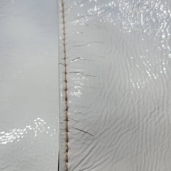 Michael Kors Patent Leather White and Gold Shoulder Tote - Picture 12 of 16